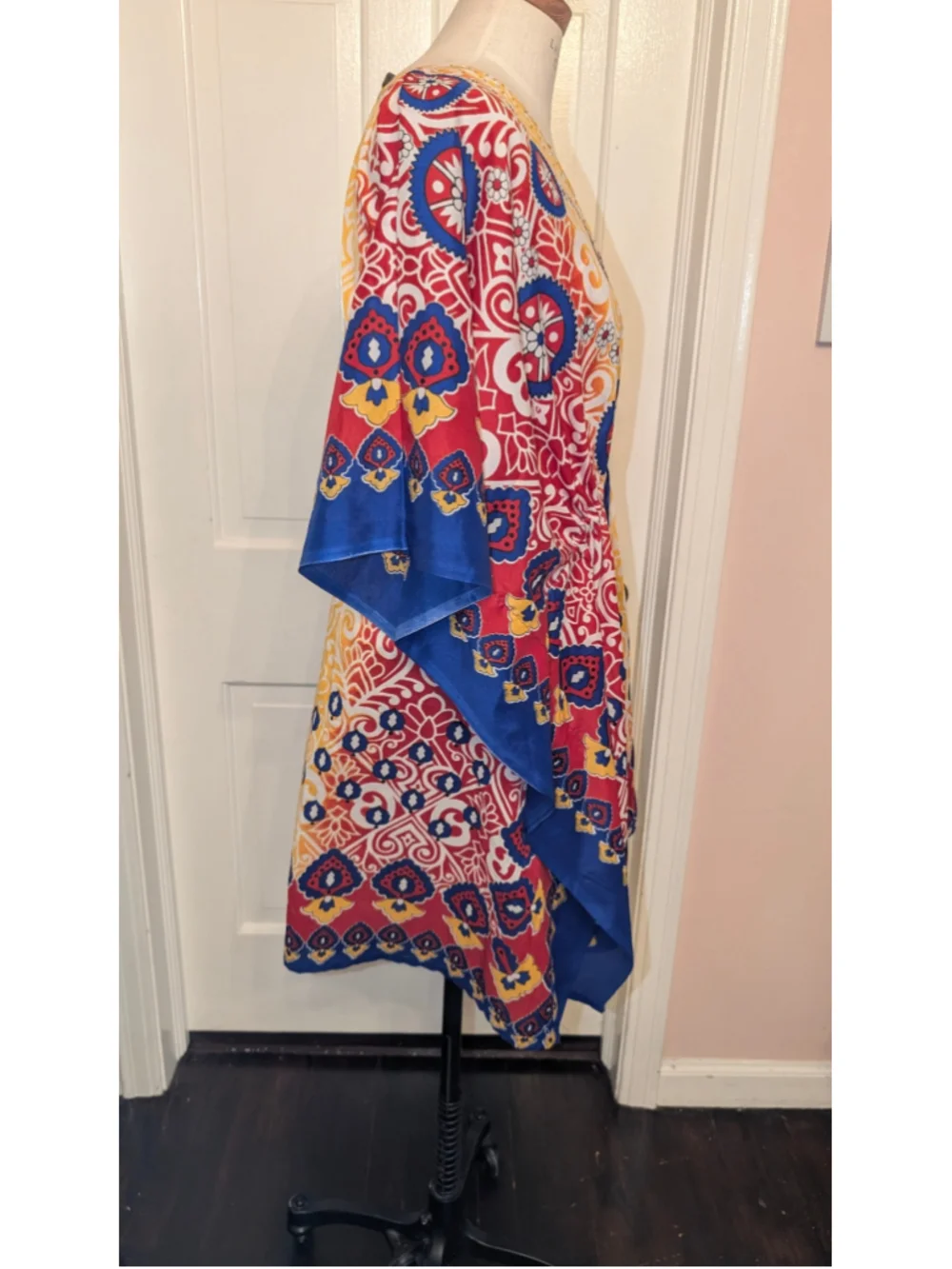 Vintage California woman Yellow Red Patterned Kaftan